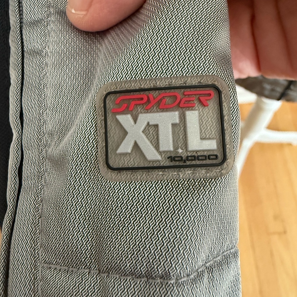 Spyder Women's Silver and Black Ski Jacket - Picture 2 of 11